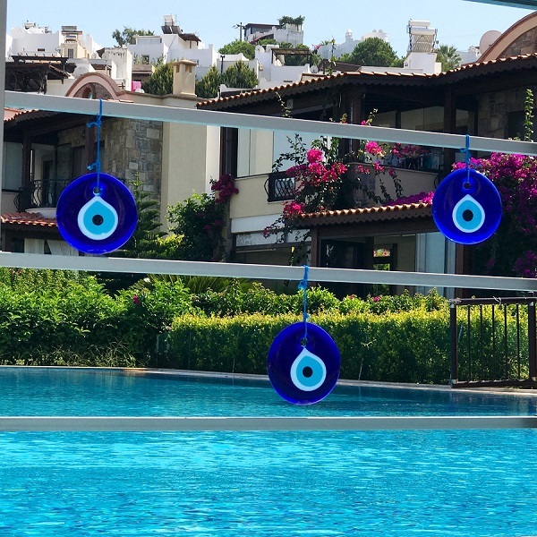 Kolat Evleri Havuz Başı
